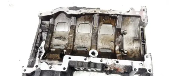 Ford Mondeo Mk III Oil sump F462B