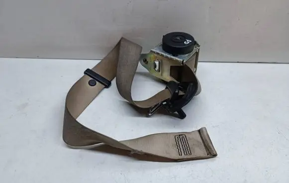 BMW 5 F10 F11 Front seatbelt 9164510