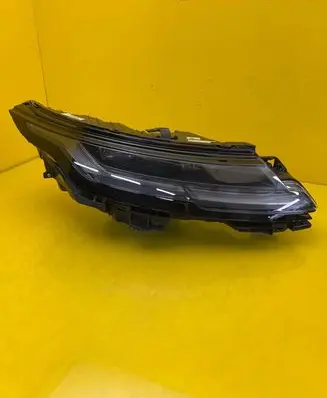 Land Rover Evoque II Headlight/headlamp R8D2-13W029-EB