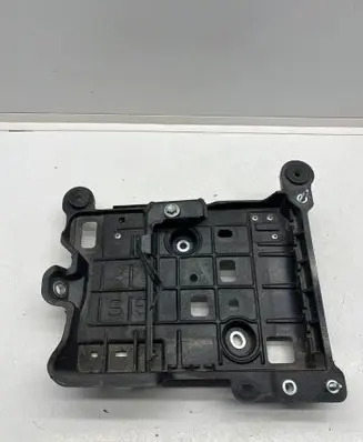 Battery box tray
