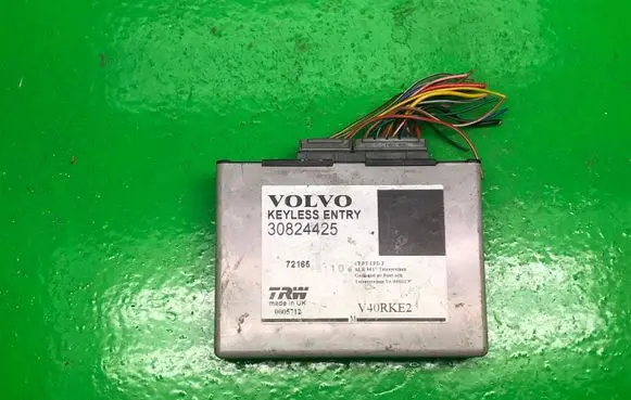 Volvo XC60 Other control units/modules 30824425 V40RKE2 0005712