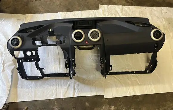 Peugeot 1007 Dashboard 96592773NP 0626200206 96592773