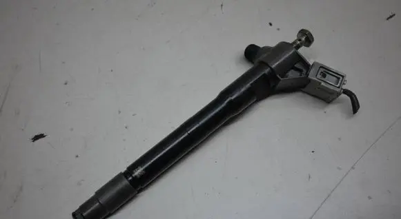 Mazda 3 II Fuel injector SH0113H50