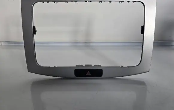 Volkswagen PASSAT B7 Radio/GPS head unit trim 3AA858069