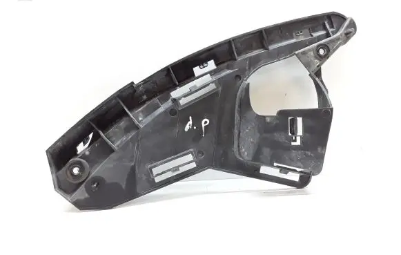 Volvo XC60 Front bumper mounting bracket 30763434