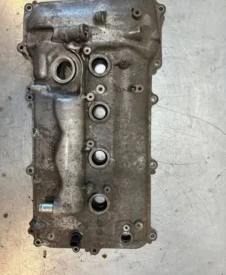Toyota Auris E180 Rocker cam cover BV1334