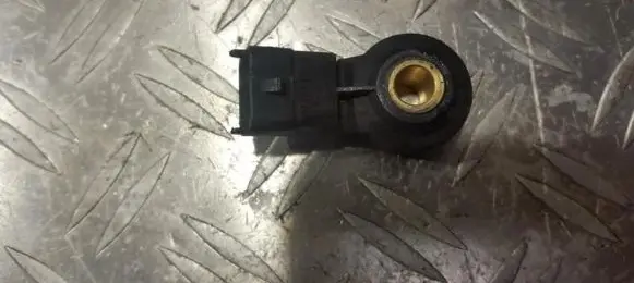 Alfa Romeo 156 Detonation knock sensor 0261231148