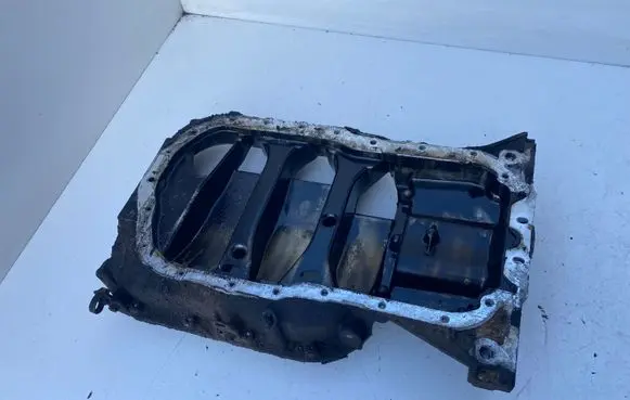 Oil sump