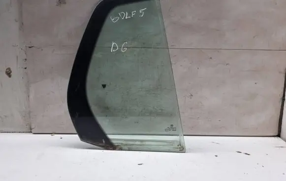Volkswagen Golf V Rear vent window glass DOT27M23100AS2 43R001057