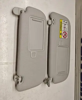 Hyundai Ioniq 5 Sun visor 