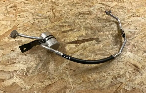 Nissan Leaf II (ZE1) Air conditioning (A/C) pipe/hose 924905SH0B
