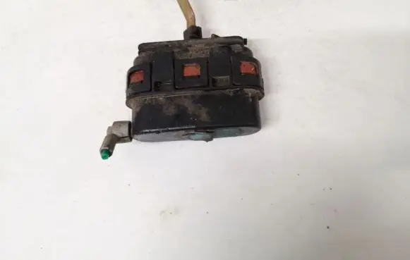 Mercedes-Benz C W202 Central locking vacuum pump 