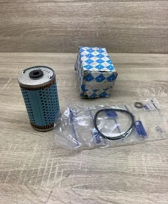 Mercedes-Benz 250 280 W108 Fuel filter 0004776415