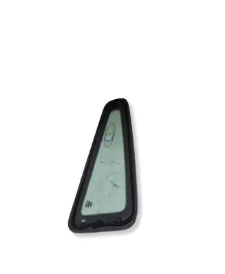 Ford Mustang V Rear side window 