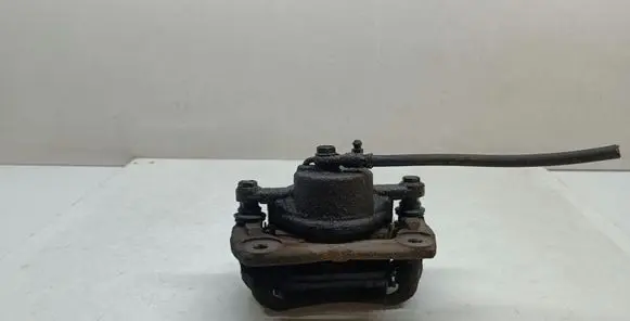 Toyota Yaris Verso Front brake caliper