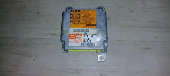 Toyota Corolla Verso E121 Airbag control unit/module 8917013060 89170-13060