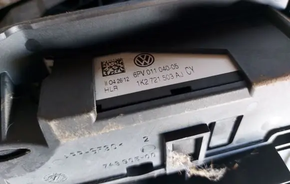Volkswagen PASSAT B7 Accelerator throttle pedal 1K2721503AJ