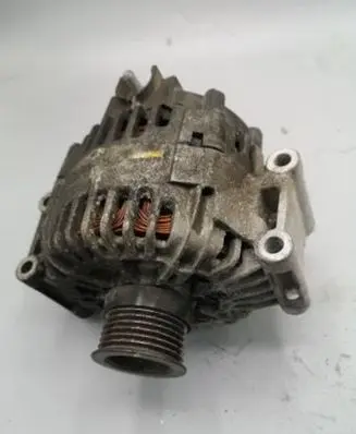 Mercedes-Benz C W204 Generator/alternator A0009060401 Q2150A TG15C182