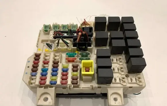 Mitsubishi Colt Other control units/modules 8637A151