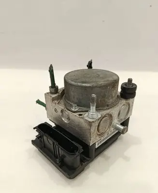 Renault Clio III ABS Pump 8200747140 0265232077 85B09AAY1