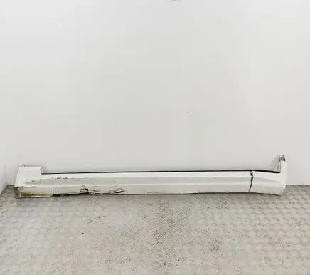 Volvo XC90 Sill 31672370