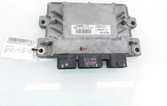 Renault Clio II Engine control unit/module 8200417597 S120201105A 8200400246
