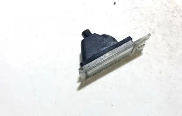 Volvo V70 Number plate light 9187153