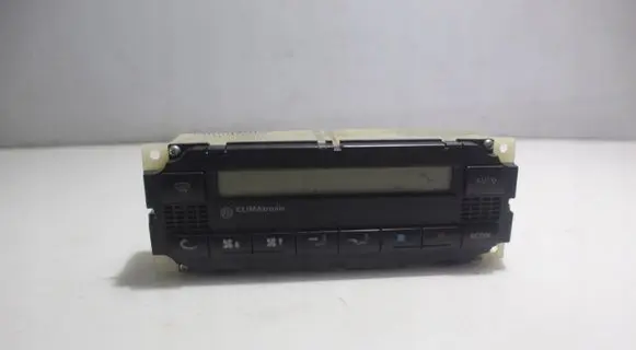 Volkswagen PASSAT B5 Interior fan control switch 5HB007617-2