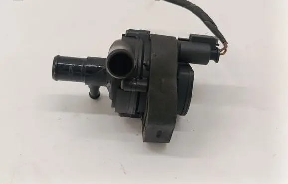 Mercedes-Benz E W212 Electric auxiliary coolant/water pump A2118350028