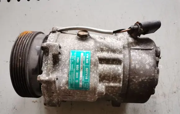 Volkswagen Caddy Air conditioning (A/C) compressor (pump) 7H0820803D 3468308724