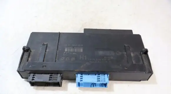 BMW 1 E81 E87 Central body control module