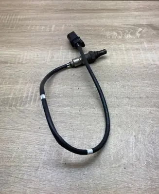 Volkswagen PASSAT B8 Lambda probe sensor 04L906262A