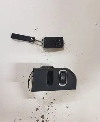 Volvo XC60 Ignition lock 28227917
