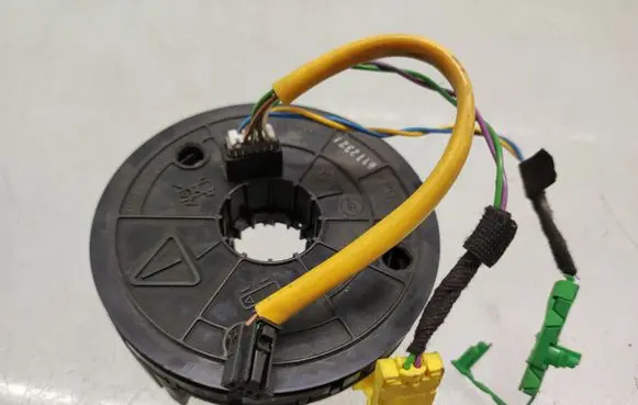Mercedes-Benz C W203 Airbag slip ring squib (SRS ring) 0025421918