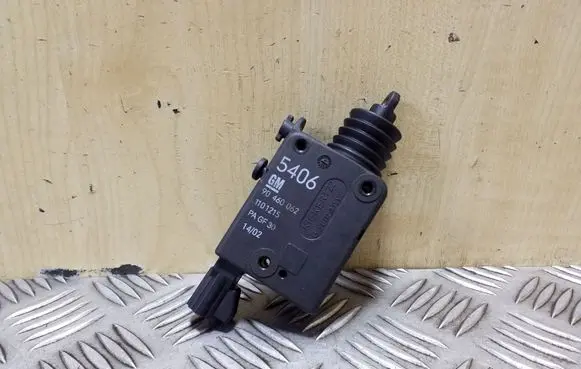 Opel Zafira A Central locking motor 90460062