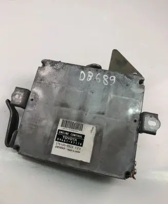 Toyota Prius (XW20) Engine control unit/module ECU 8966147170