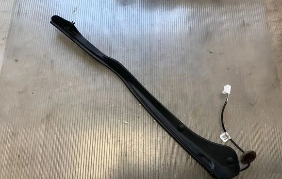 Hyundai Santa Fe Tailgate sensor 831302W600