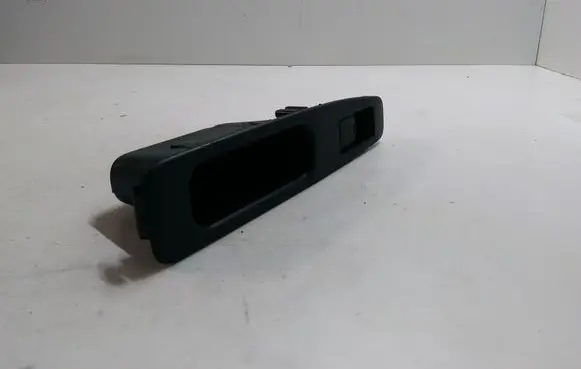 Nissan Qashqai Electric window control switch 25411BR00A