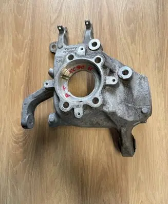 Volvo XC90 Rear wheel hub 31658320
