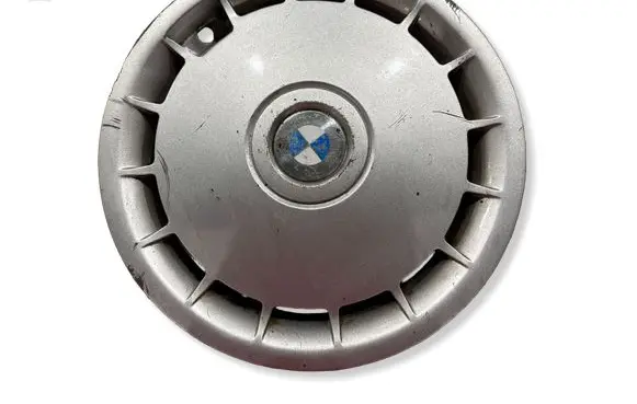BMW 7 E32 R15 wheel hub/cap/trim 36131129843