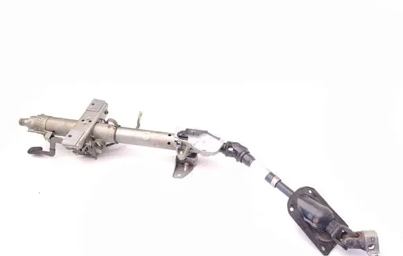 Steering wheel axle set