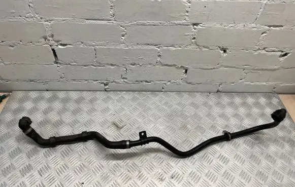 Mercedes-Benz GLC X253 C253 Engine coolant pipe/hose A2535012300