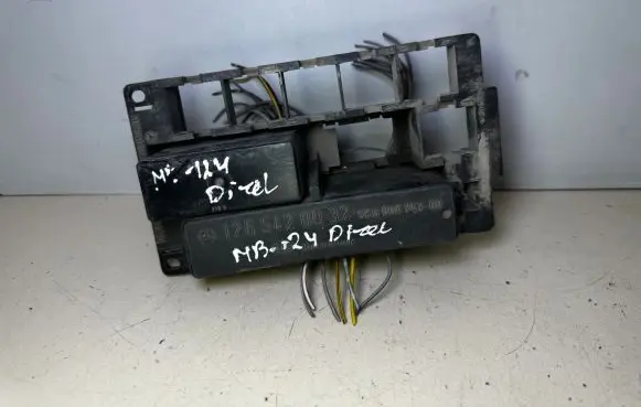 Mercedes-Benz E W124 Other control units/modules 1265420032 2018210047 05898300