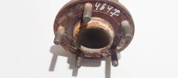Mazda 3 I Rear wheel hub
