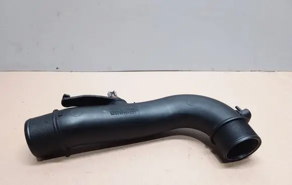 Toyota Corolla Verso AR10 Intercooler hose/pipe 173620R010 8942460010
