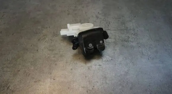 Honda Civic X Tailgate/trunk/boot lock/catch/latch