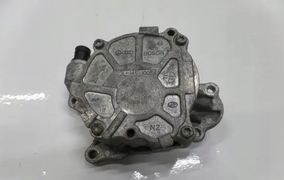 Skoda Yeti (5L) Vacuum pump 03L145100