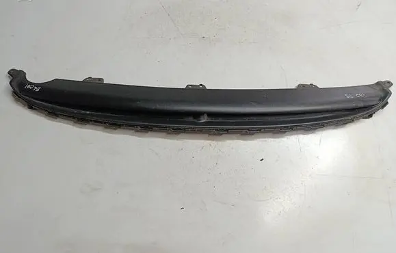 Hyundai i30 Front bumper splitter molding 86689A6000T9 86689A6000