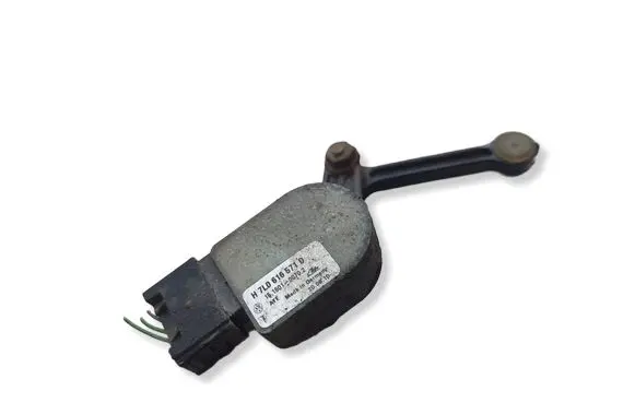 Audi Q7 4L Rear air suspension level height sensor 7L0616571D