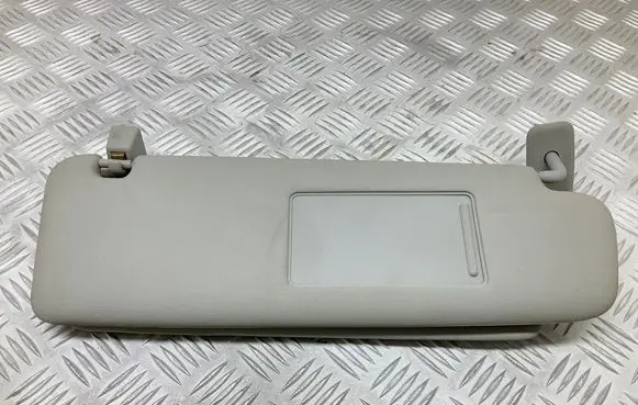 Sun visor